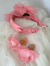 Carica l&#39;immagine nel visualizzatore di Gallery, Cerchietto rosa con orecchini
