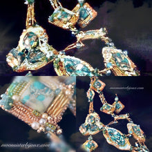 Carica l&#39;immagine nel visualizzatore di Gallery, Precious beadweaving necklace with earrings
