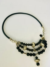 Load image into Gallery viewer, Collana Lava Black Casual
