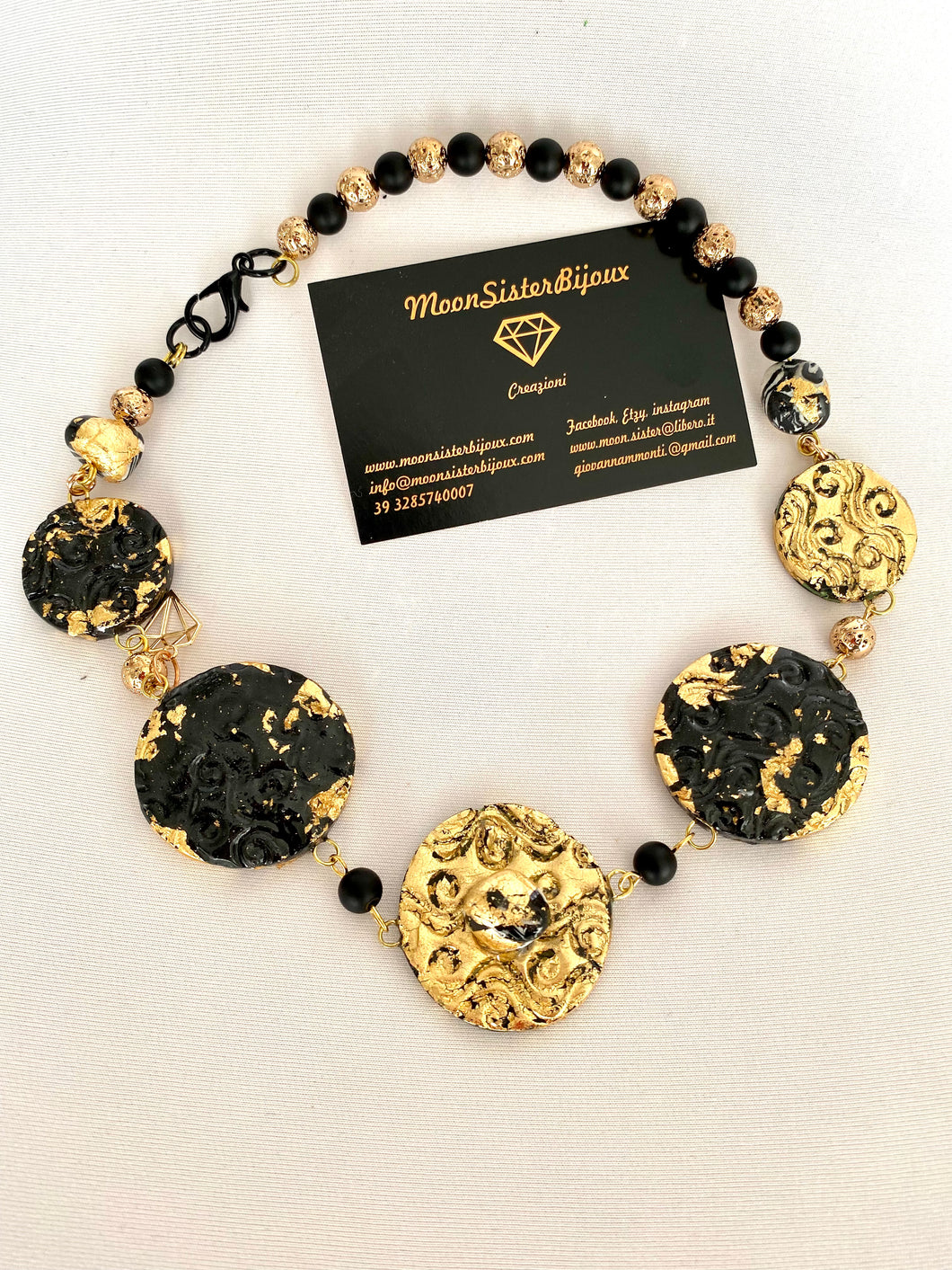 Trendy Black Gold Necklace