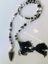 Load image into Gallery viewer, Collana Boho Black
