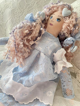 Carica l&#39;immagine nel visualizzatore di Gallery, Doll Morbidina Baby Celestina
