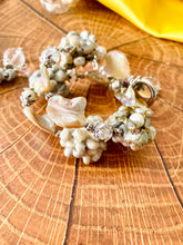 Load image into Gallery viewer, Bracciali Pearl Cristal
