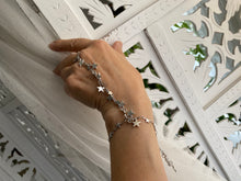 Load image into Gallery viewer, Chain Ring Bracelet - Stars
