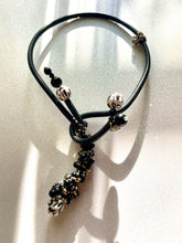 Load image into Gallery viewer, Zebra Choker Necklace
