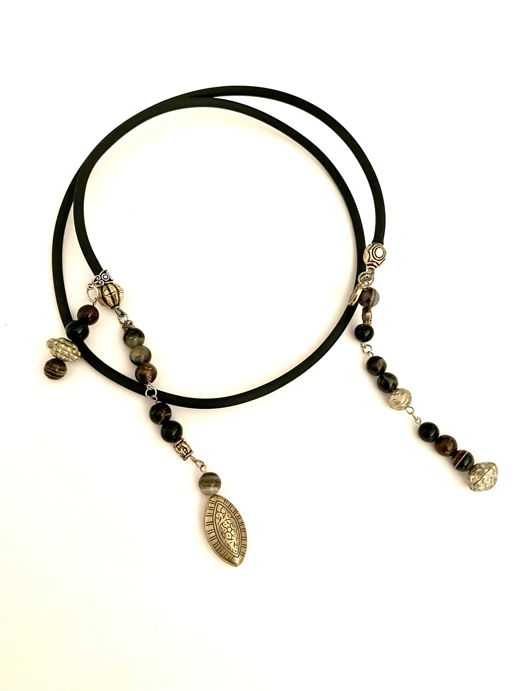 Semi-rigid black striped agate necklace