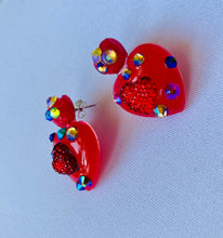 Load image into Gallery viewer, Red Rhinestones Earrings
